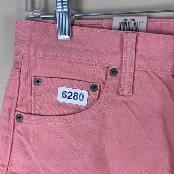 COPY - Levi’s 501 shorts mid rise w 28 10-1/2 rise 3” inseam coral. NWT sold - Picture 5 of 5